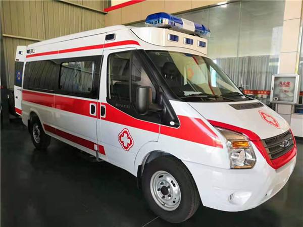 玉龙福特V362救护车